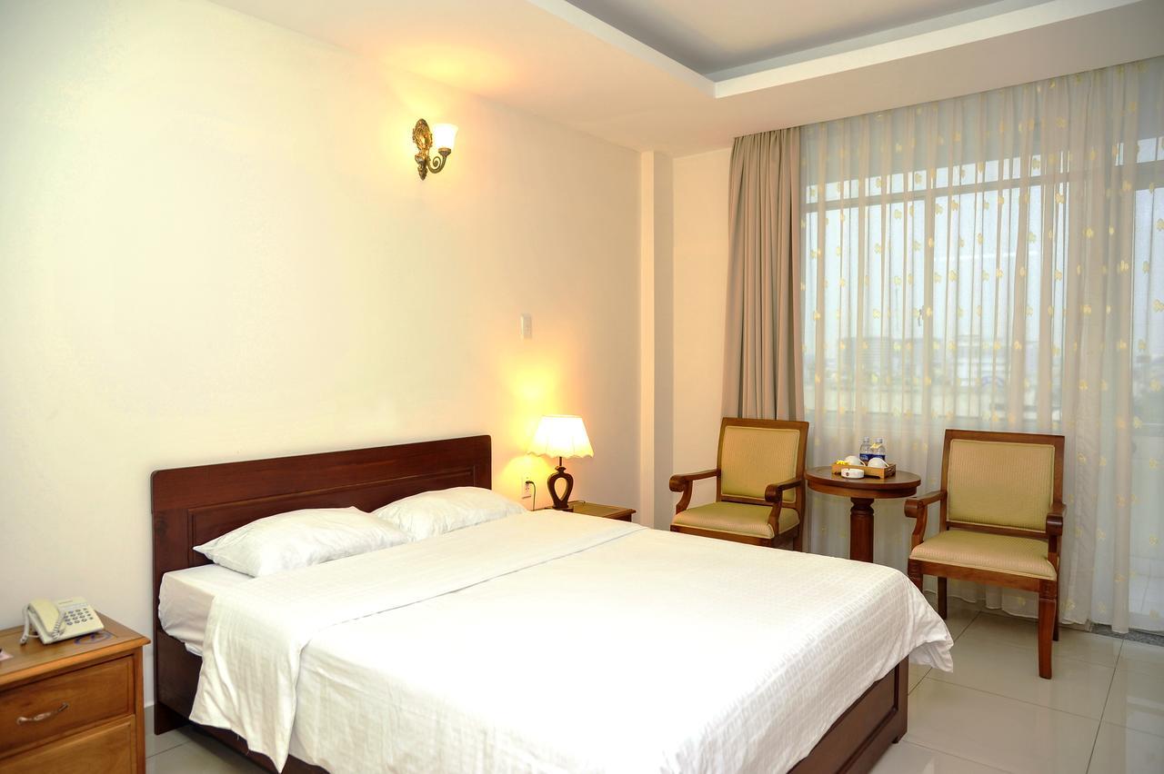 Tan Son Nhat Saigon Hotel Ho Či Minovo Město Exteriér fotografie